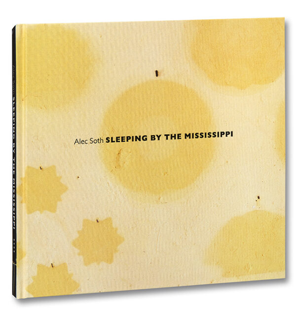 Alec Soth. Sleeping by the Mississippi