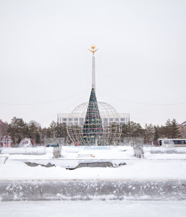 Юлия Абзалтдинова. Karaganda, 40х50