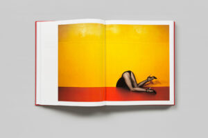 Guy Bourdin. A Message for You — изображение 5