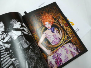 Ellen von Unwerth. Life Is a Stage by Dany Sanz Founder of Make Up For Ever — изображение 4